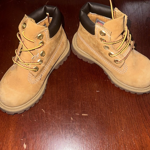Timberland - Picture 3 of 5